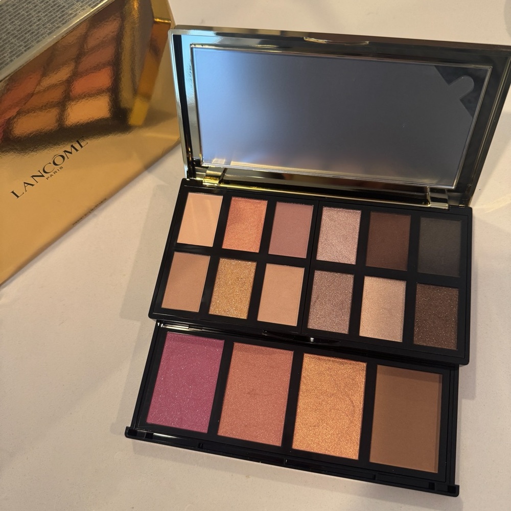 Lancome holiday 2022 eye and face palette brand new